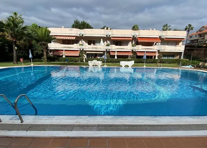 Molino Blanco Apartment *